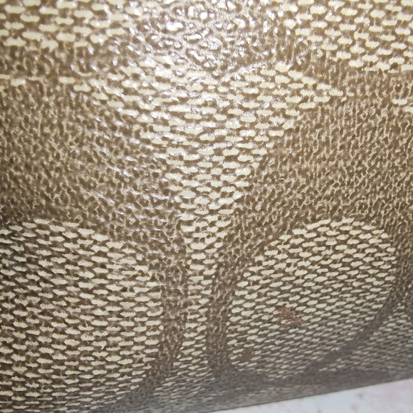 Coach Mini Bennet Handbag - Picture 6 of 15